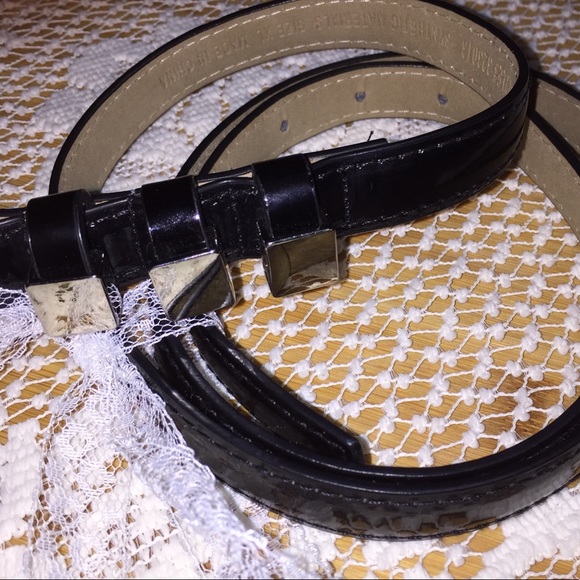 3/$20 Nine WEST BLACK PATENT BELT W/SILVER BUCKLE - Picture 4 of 6